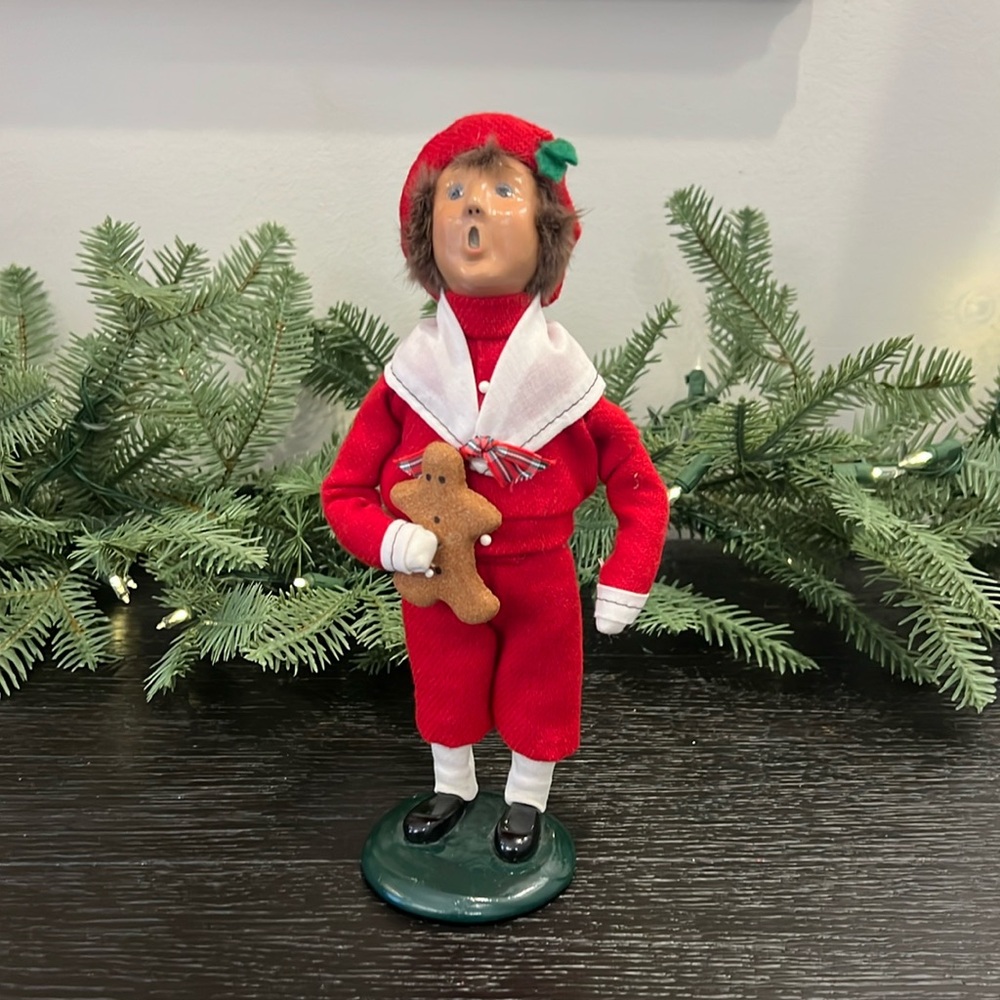 Byers’ Choice Caroler